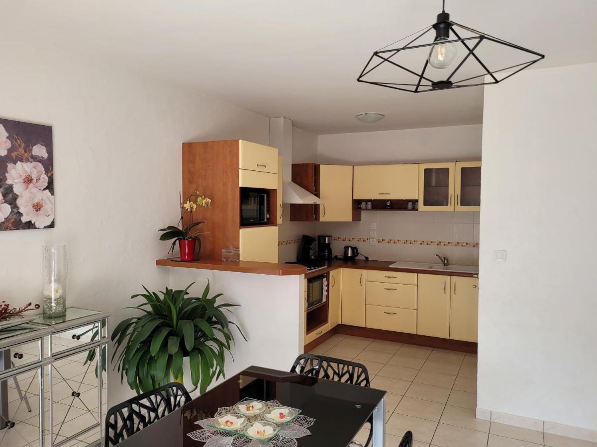 Appartement Au Calme Vannes Exterior photo